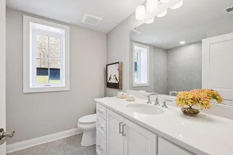 9064 Mills Lane Chanhassen MN 55317