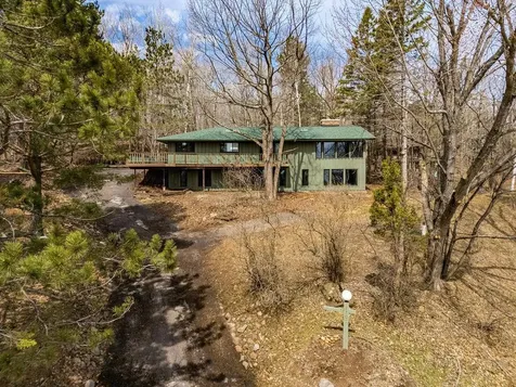 2207 Heather Avenue Duluth MN 55803