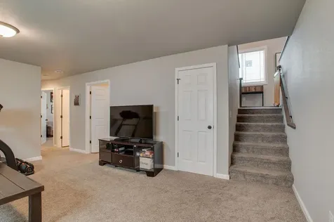 1207 Barnes Drive W West Fargo ND 58078