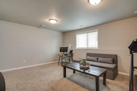 1207 Barnes Drive W West Fargo ND 58078
