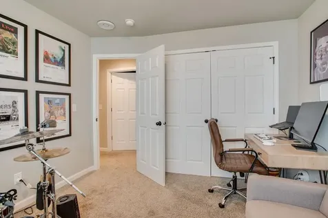 1207 Barnes Drive W West Fargo ND 58078