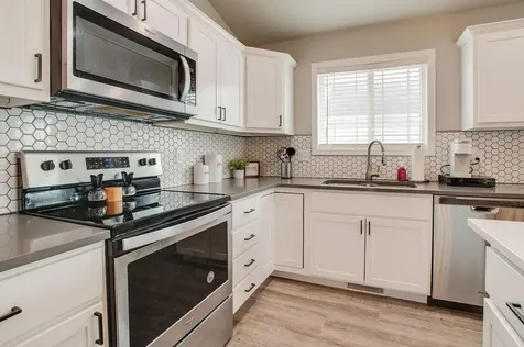 1207 Barnes Drive W West Fargo ND 58078