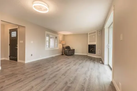 728 S Woodland Drive Fergus Falls MN 56537