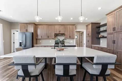 6440 108th Avenue Clear Lake MN 55319