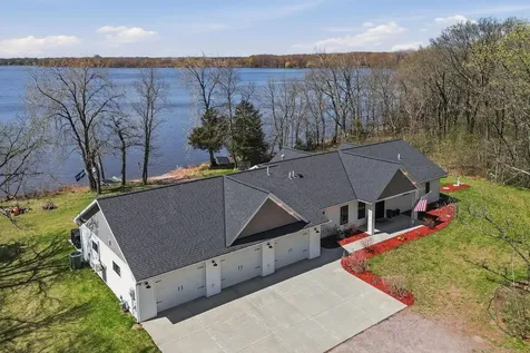 6440 108th Avenue Clear Lake MN 55319