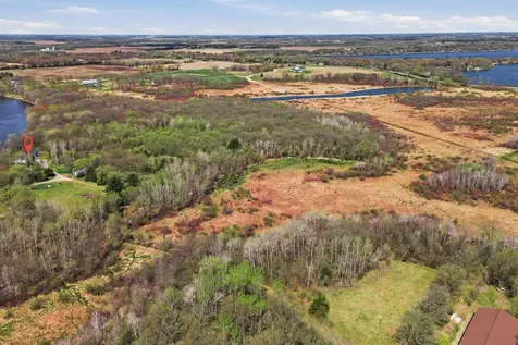 6440 108th Avenue Clear Lake MN 55319