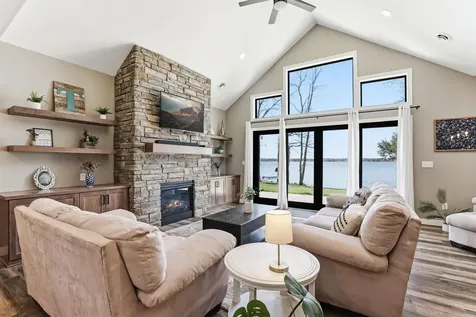 6440 108th Avenue Clear Lake MN 55319