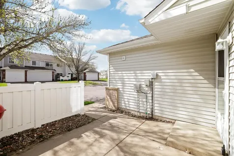 7102 Quarry Avenue NE Otsego MN 55330