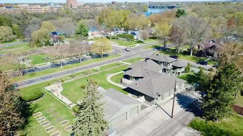 1300 Kilian Boulevard SE Saint Cloud MN 56304
