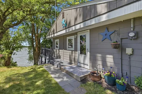 2733 Nevens Avenue SW Cokato MN 55321