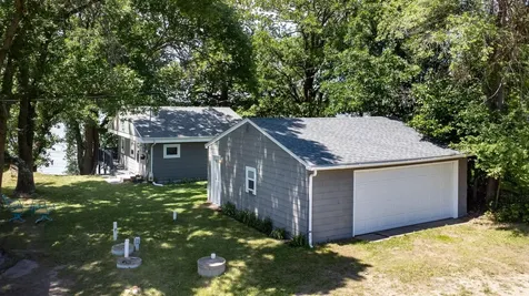 2733 Nevens Avenue SW Cokato MN 55321
