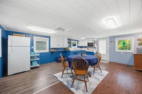 2733 Nevens Avenue SW Cokato MN 55321