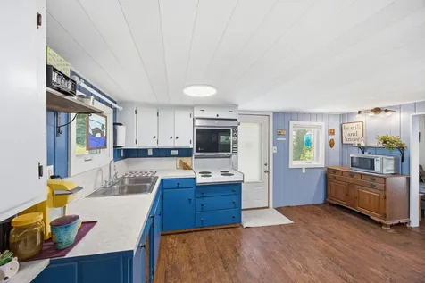 2733 Nevens Avenue SW Cokato MN 55321