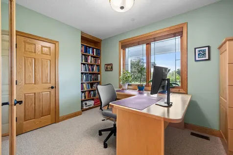 4854 Linden Trail N Lake Elmo MN 55042