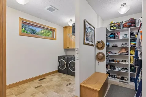 4854 Linden Trail N Lake Elmo MN 55042