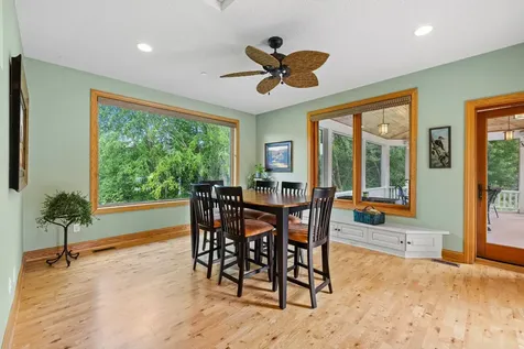 4854 Linden Trail N Lake Elmo MN 55042