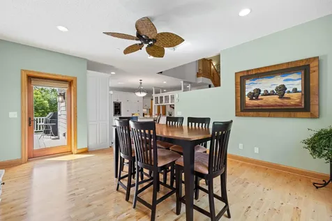 4854 Linden Trail N Lake Elmo MN 55042