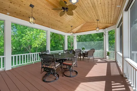4854 Linden Trail N Lake Elmo MN 55042
