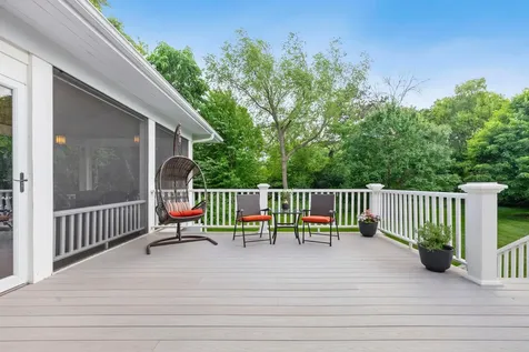 4854 Linden Trail N Lake Elmo MN 55042