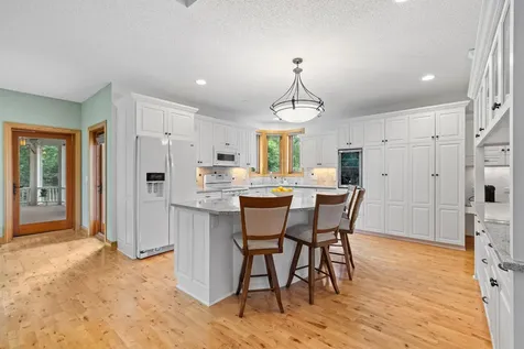 4854 Linden Trail N Lake Elmo MN 55042