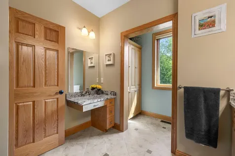 4854 Linden Trail N Lake Elmo MN 55042