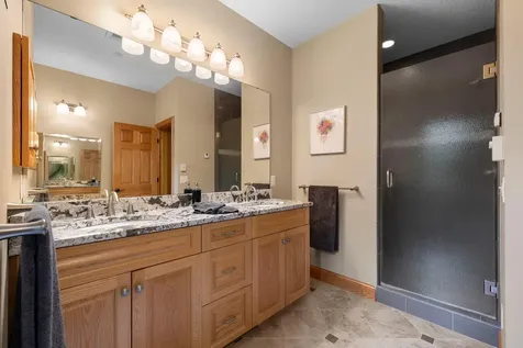 4854 Linden Trail N Lake Elmo MN 55042
