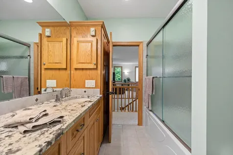 4854 Linden Trail N Lake Elmo MN 55042