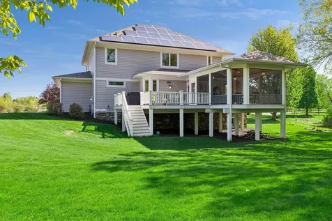 4854 Linden Trail N Lake Elmo MN 55042