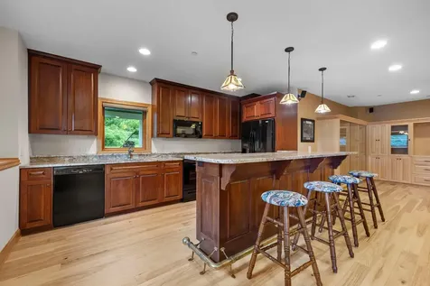 4854 Linden Trail N Lake Elmo MN 55042