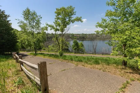 4854 Linden Trail N Lake Elmo MN 55042