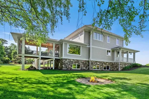 4854 Linden Trail N Lake Elmo MN 55042
