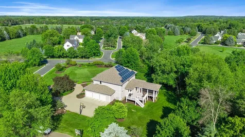 4854 Linden Trail N Lake Elmo MN 55042