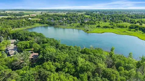 4854 Linden Trail N Lake Elmo MN 55042