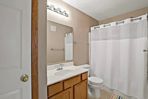 4855 Bulrush Boulevard Shakopee MN 55379