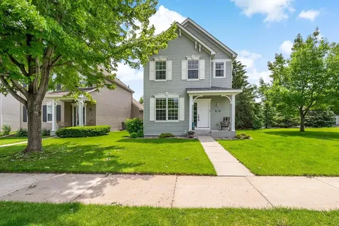 4855 Bulrush Boulevard Shakopee MN 55379