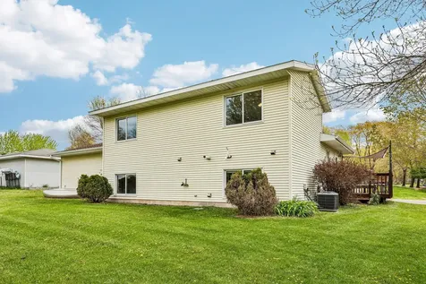 931 Chestnut Street Taylors Falls MN 55084