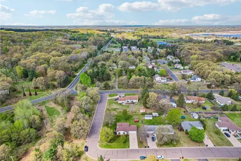 931 Chestnut Street Taylors Falls MN 55084