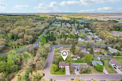 931 Chestnut Street Taylors Falls MN 55084
