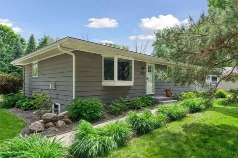 15725 2nd Avenue N Plymouth MN 55447