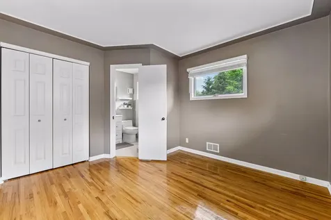 15725 2nd Avenue N Plymouth MN 55447