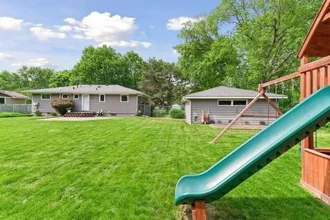 15725 2nd Avenue N Plymouth MN 55447