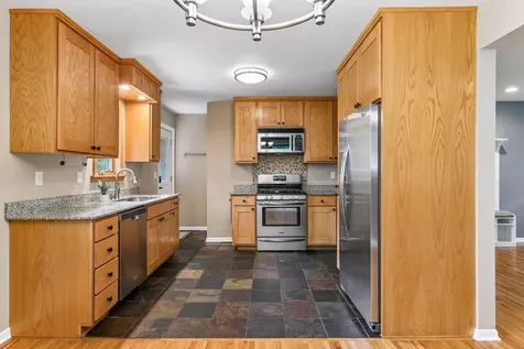 15725 2nd Avenue N Plymouth MN 55447