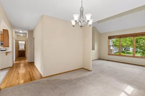 11409 Balsam Way Woodbury MN 55129