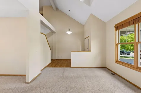 11409 Balsam Way Woodbury MN 55129