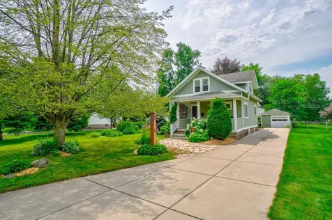 1850 Birch Lake Avenue White Bear Lake MN 55110