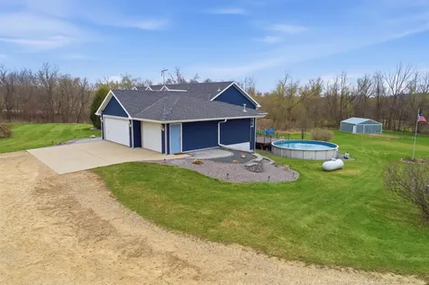 15404 Falk Avenue Northfield MN 55057