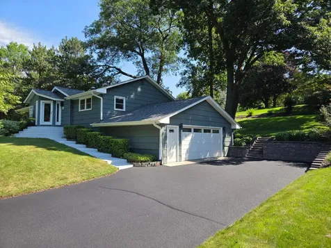 16409 Norwood Lane Minnetonka MN 55345