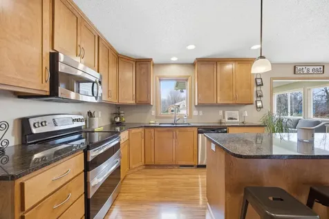 4054 S Rivershore Drive Moorhead MN 56560