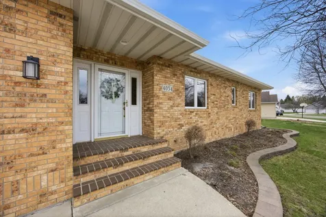 4054 S Rivershore Drive Moorhead MN 56560