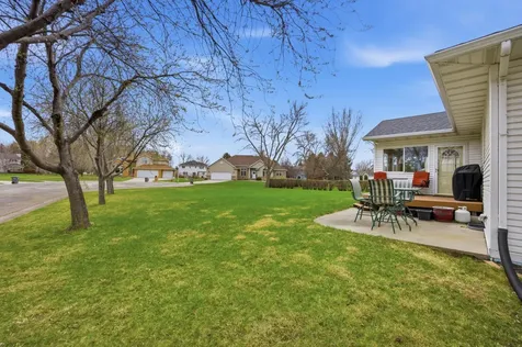 4054 S Rivershore Drive Moorhead MN 56560